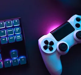 esports controller and keyboard