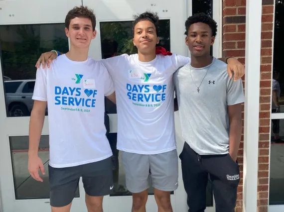 group of teens at 2023 days of service